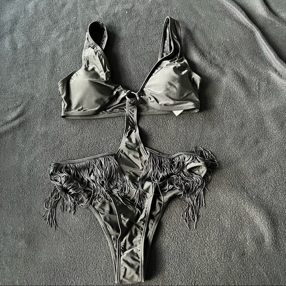 Fringe cut out monokini one piece - Picture 4 of 5